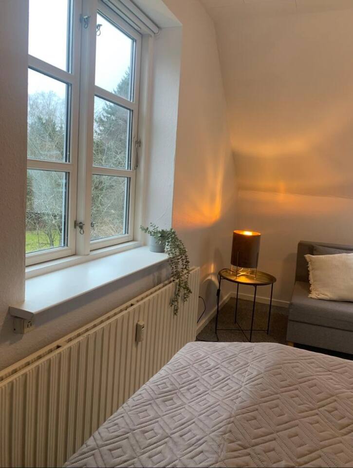 4 værelser tæt på skov