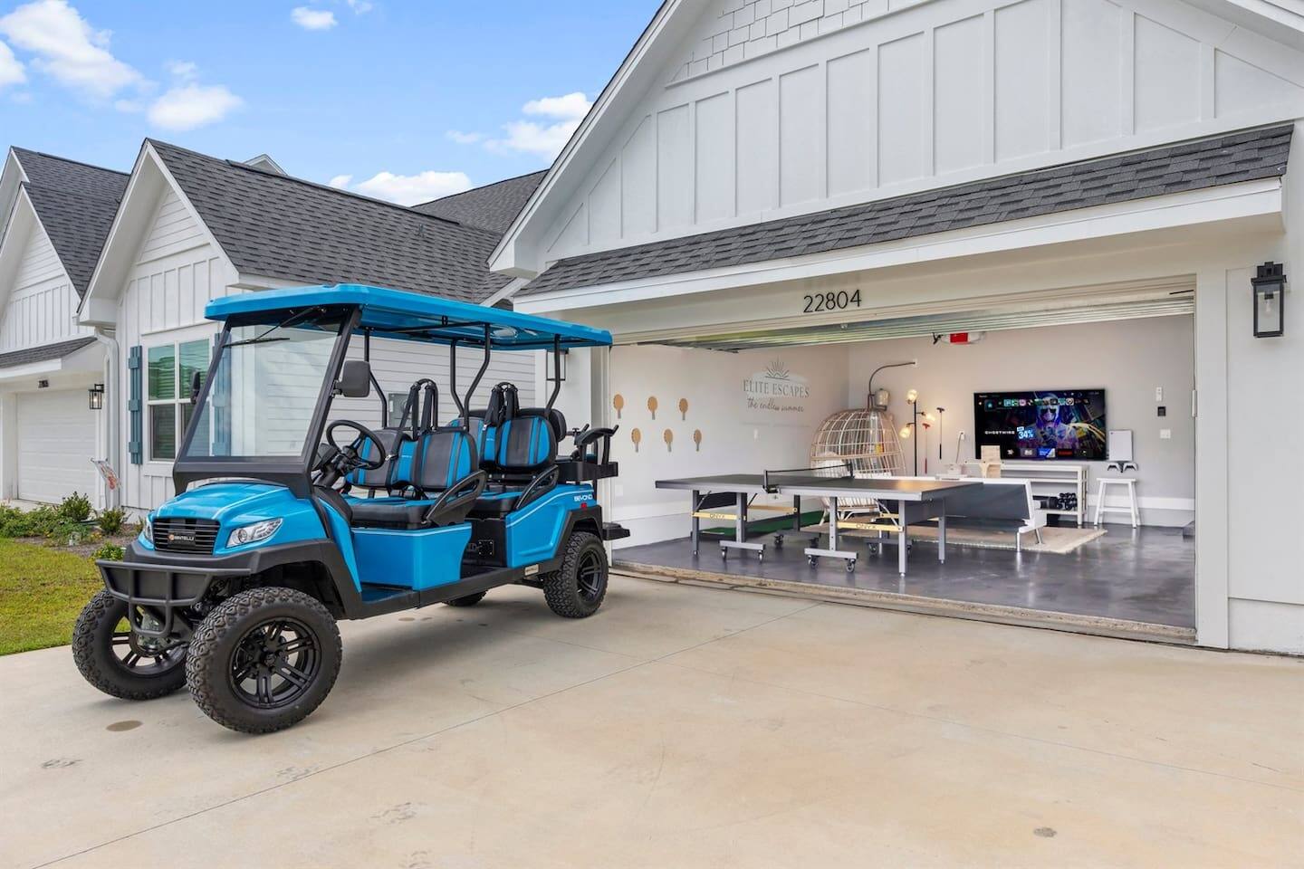 Golf Cart | Games | King | 5GB Wifi | EV charger