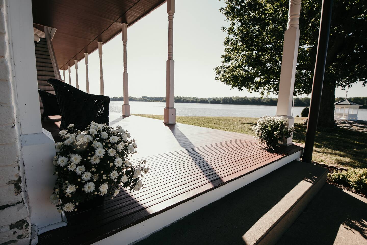 B&B-River Views, Shawnee Getaway, Elizabeth Room