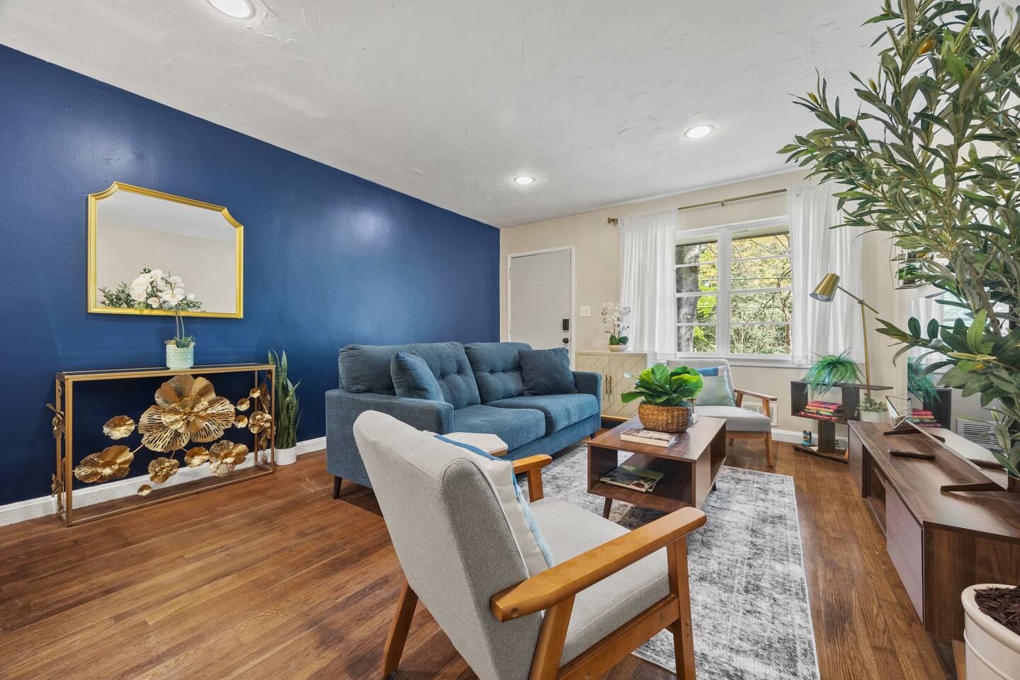 Private 2BR Unit Near Buckhead & Lenox Mall
