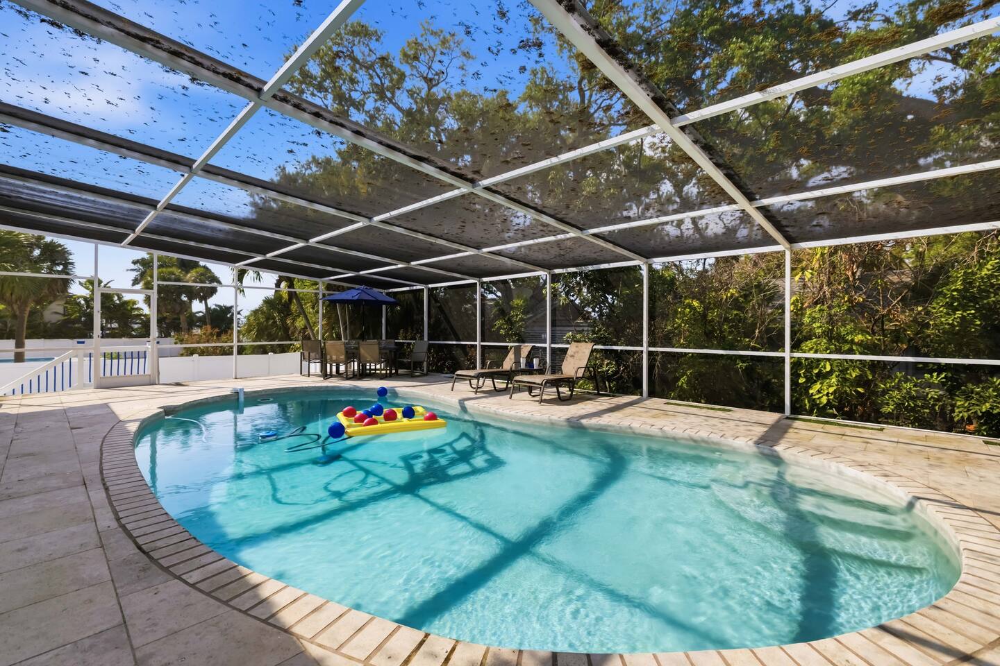 Sarasota Retreat with Private Pool near Siesta Key