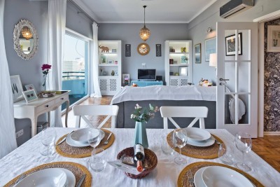 Overall view of the living room & dining table.