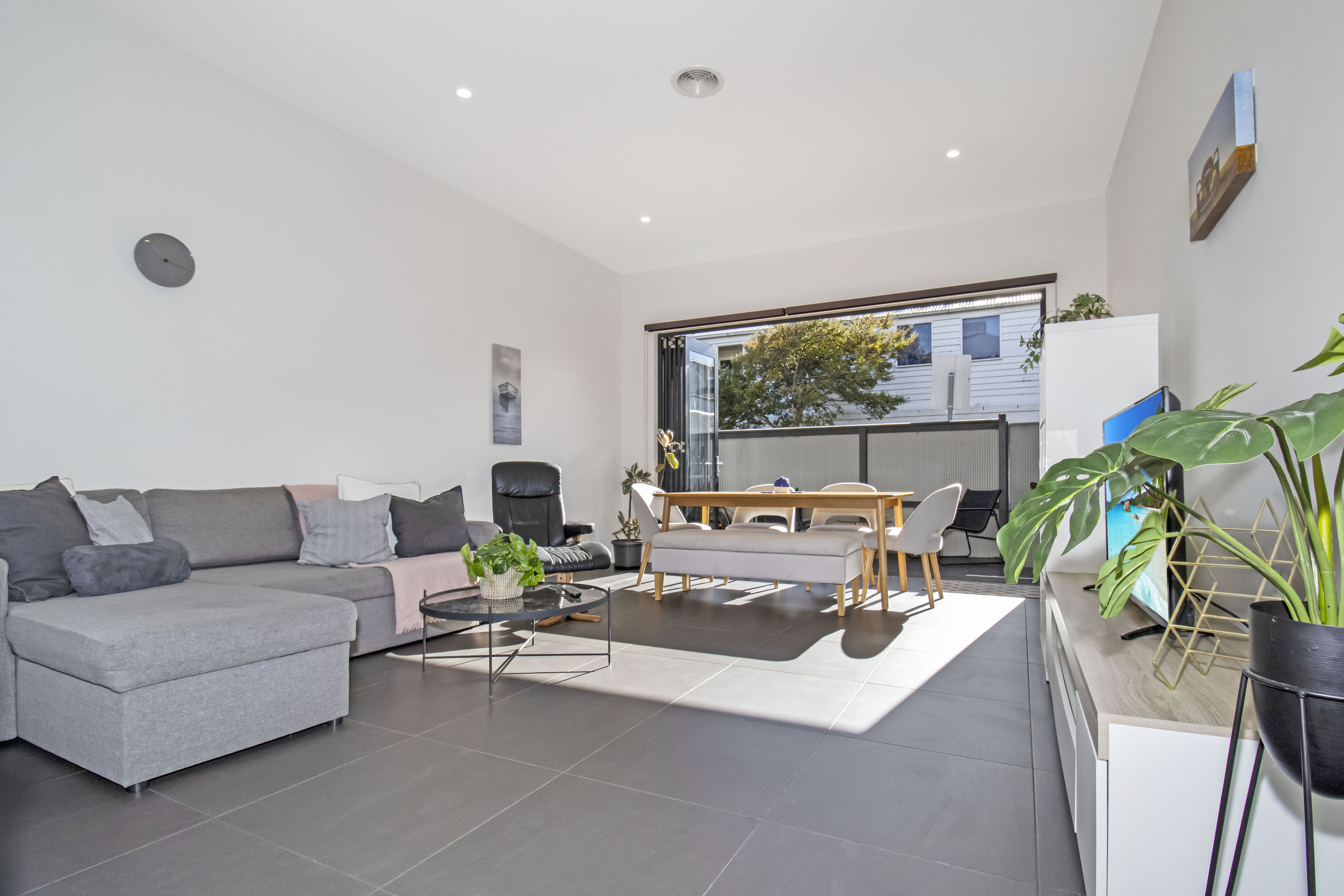Grosvenor House - Private Townhouse, South Yarra