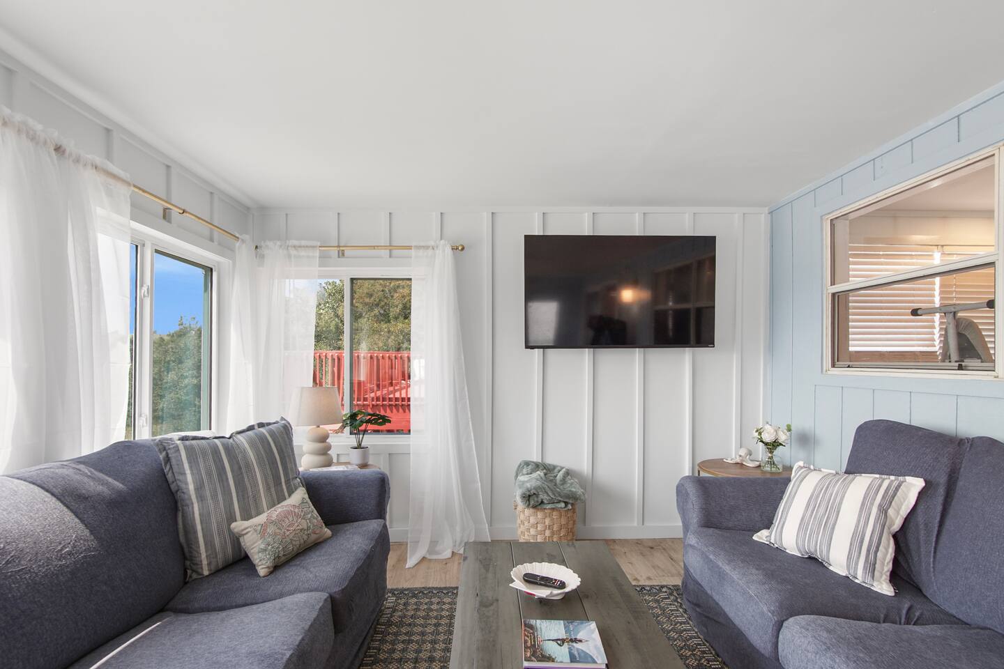 *NEW*Beach Twnhouse*GREAT Location*Walk to Beach