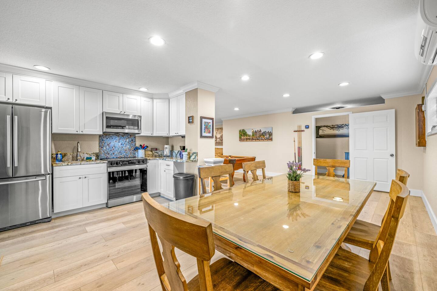 Beaches & Sponge Docks Getaway