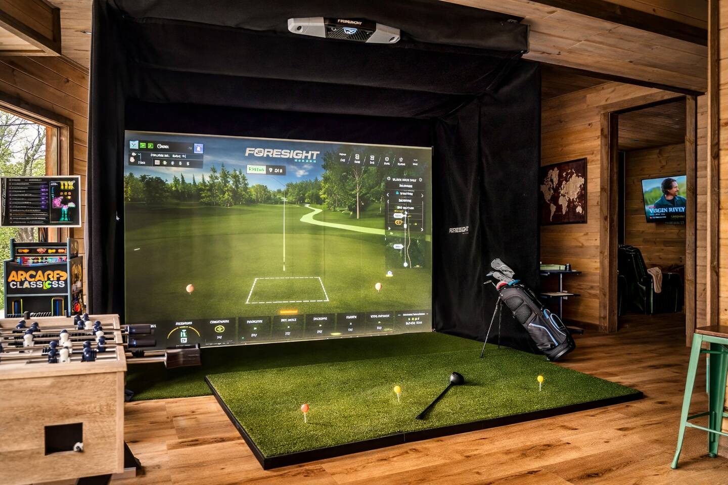 New Modern A-Frame with Pro Golf Simulator, Movie Theater, Game Room, Hot Tub & Fire Pit Minutes from Gatlinburg, Pigeon Forge & Dollywood