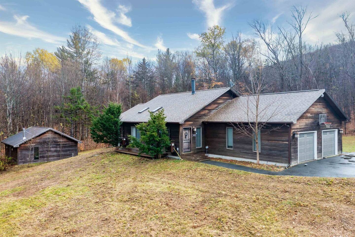Expansive Mountainside Retreat near Stowe, Smuggs