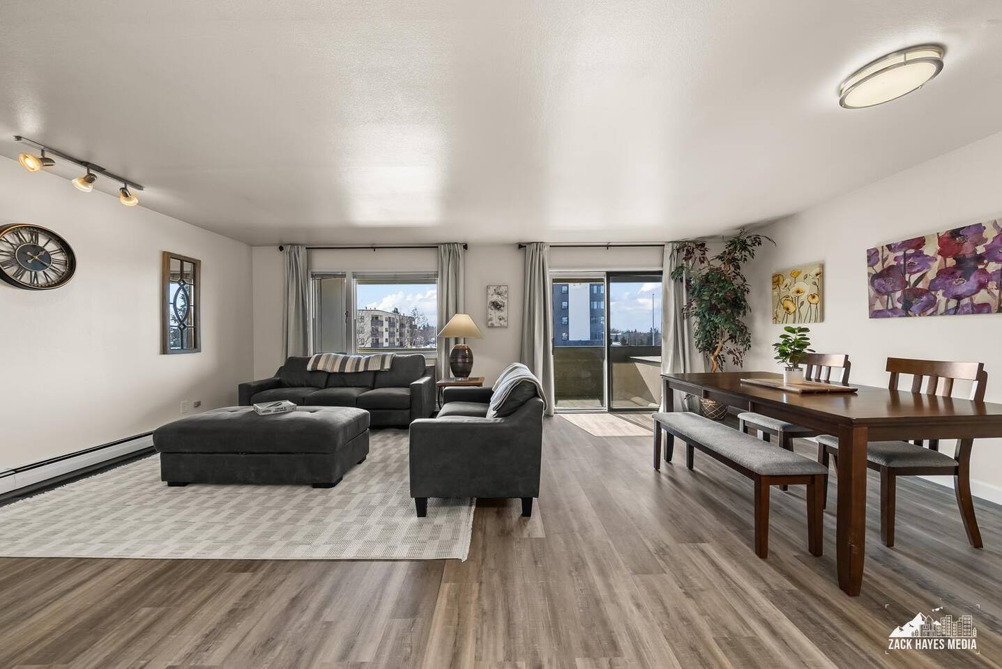 Cozy and Charming 2 Bedroom