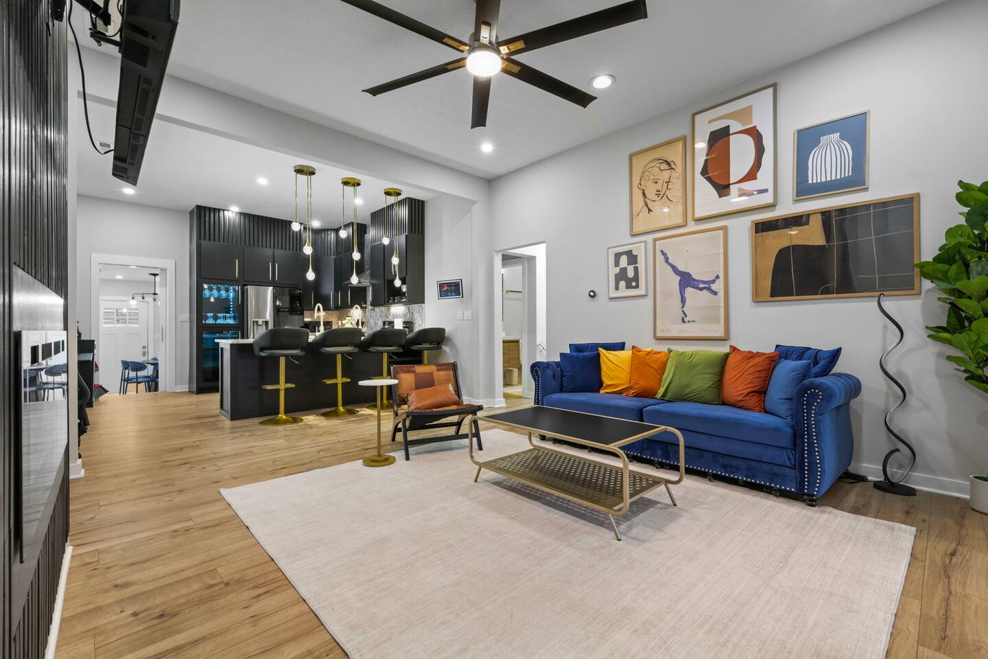 New Indy Game House | Theater + Arcade | Sleeps 12