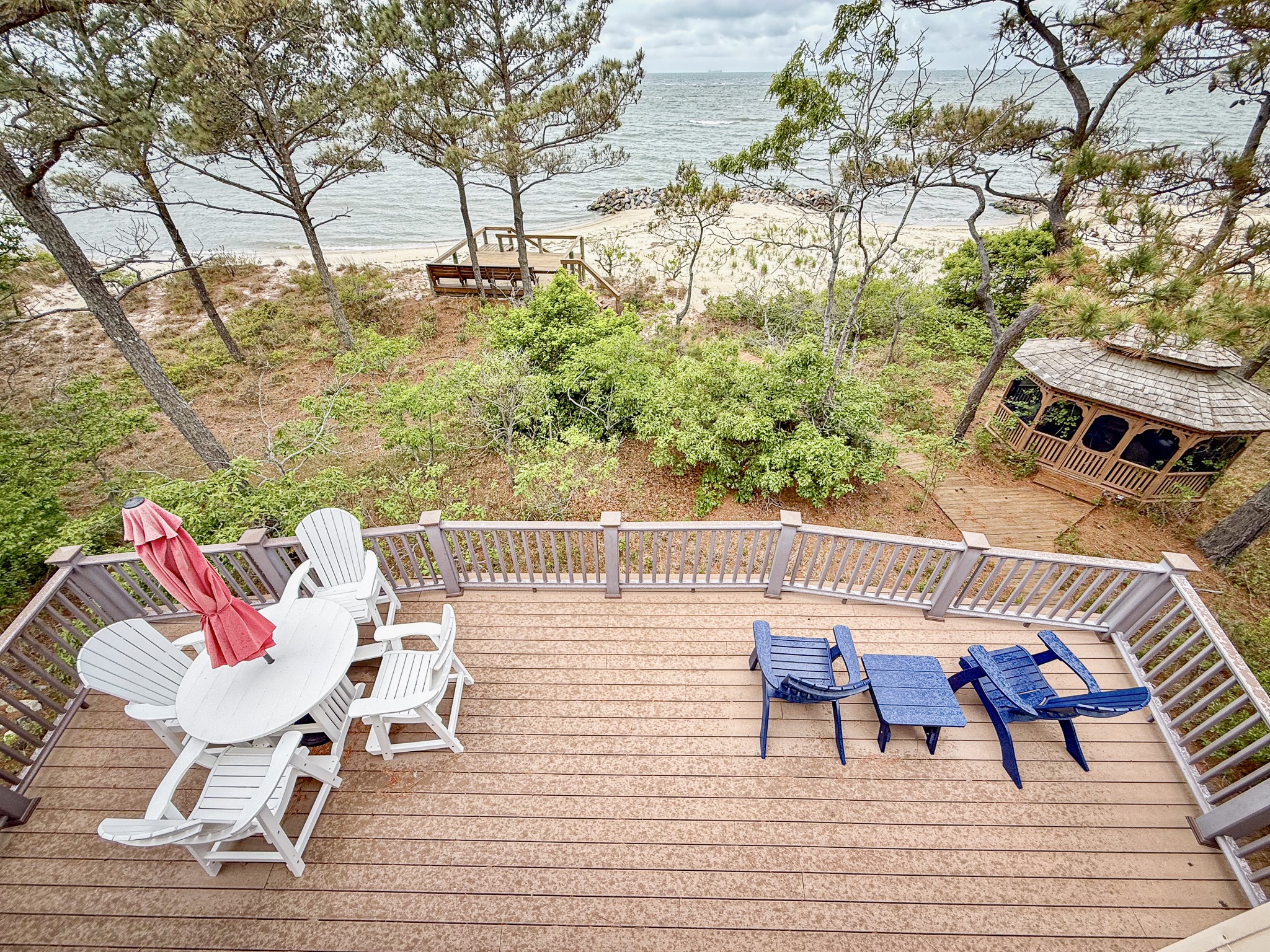 Private Beachfront/Secluded Shoreline+Bay Views