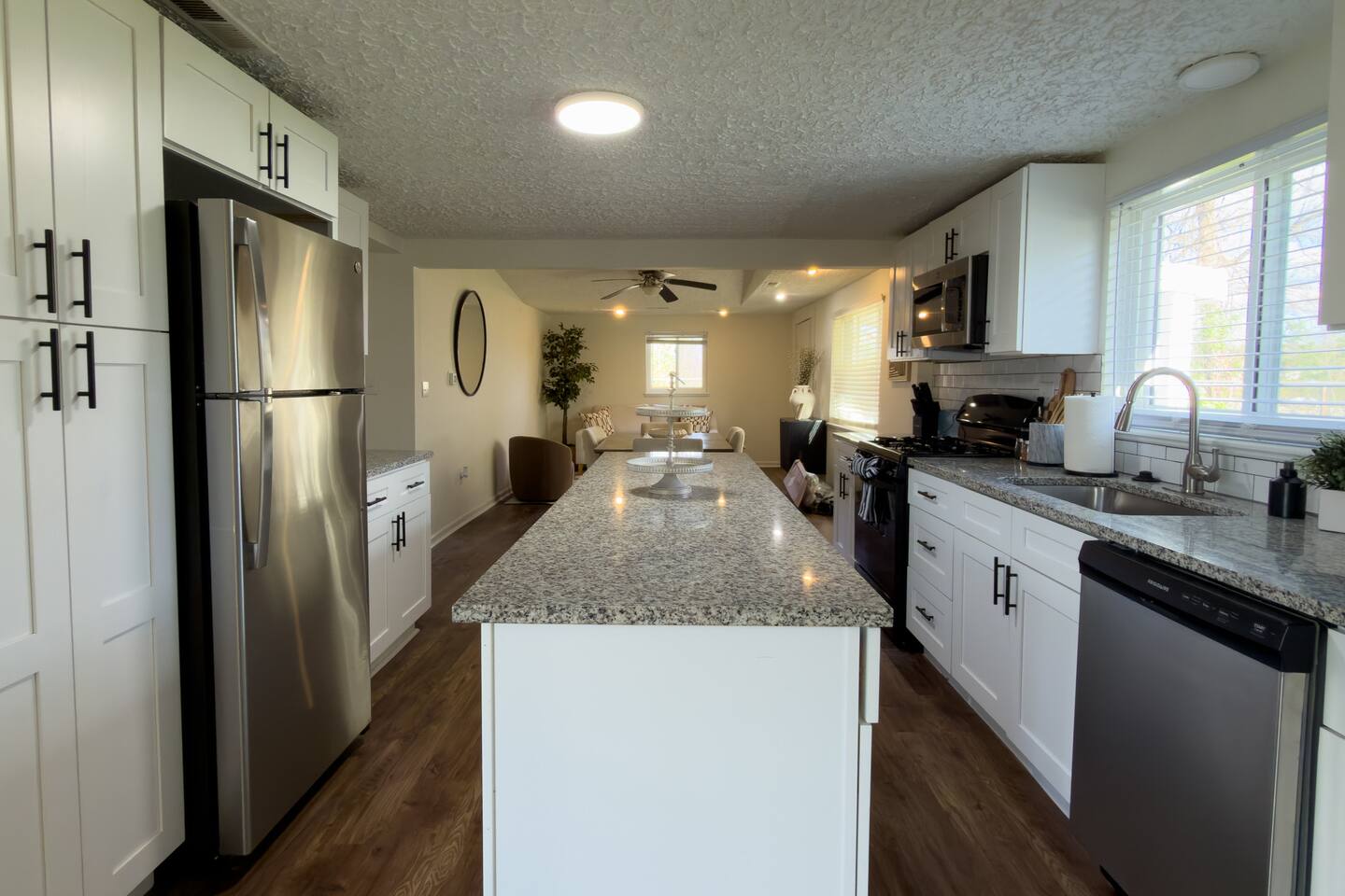 The Airport House photo 3