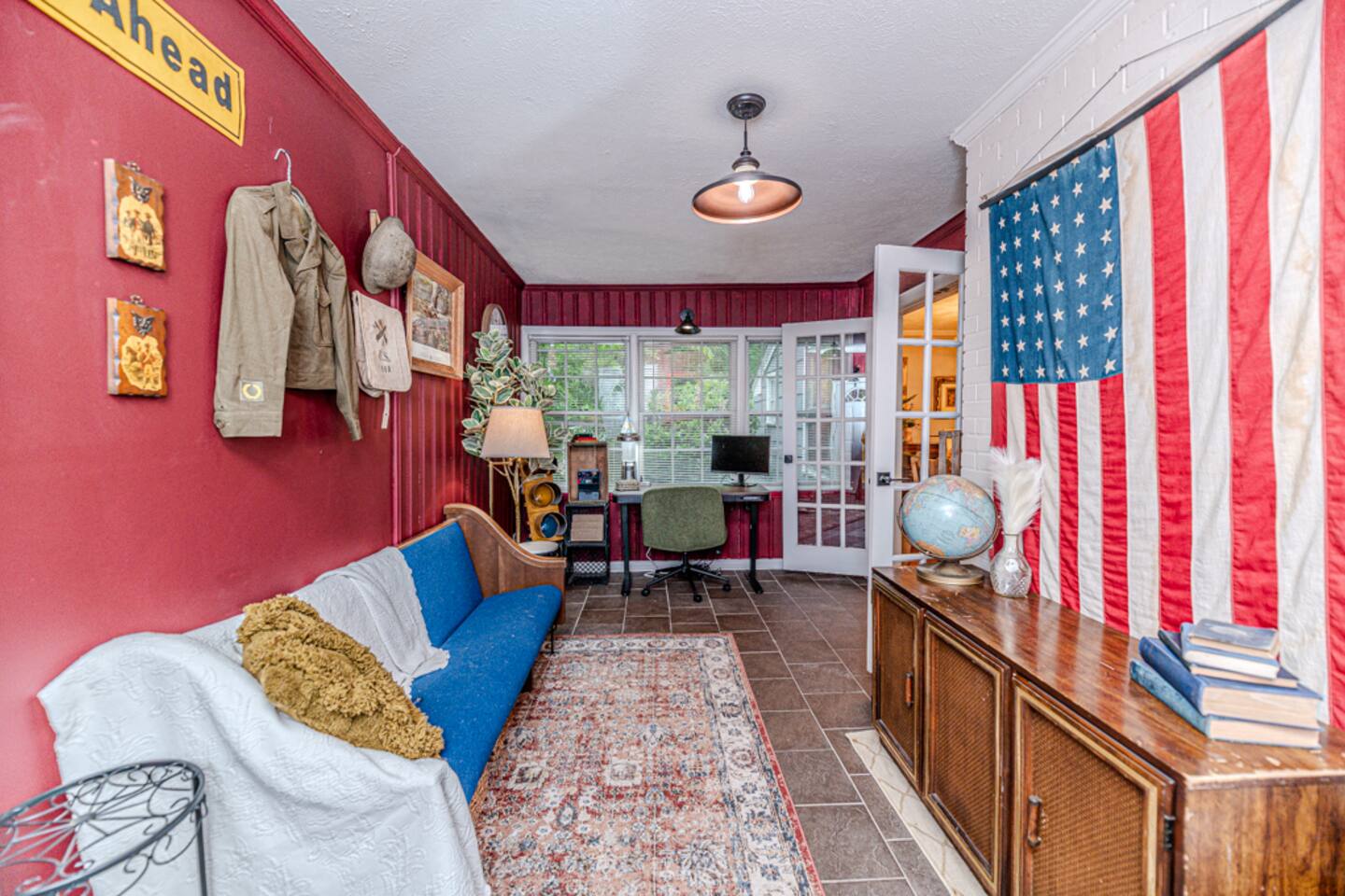 The Sergeant's Parlor | Standing Desk | Near Bragg