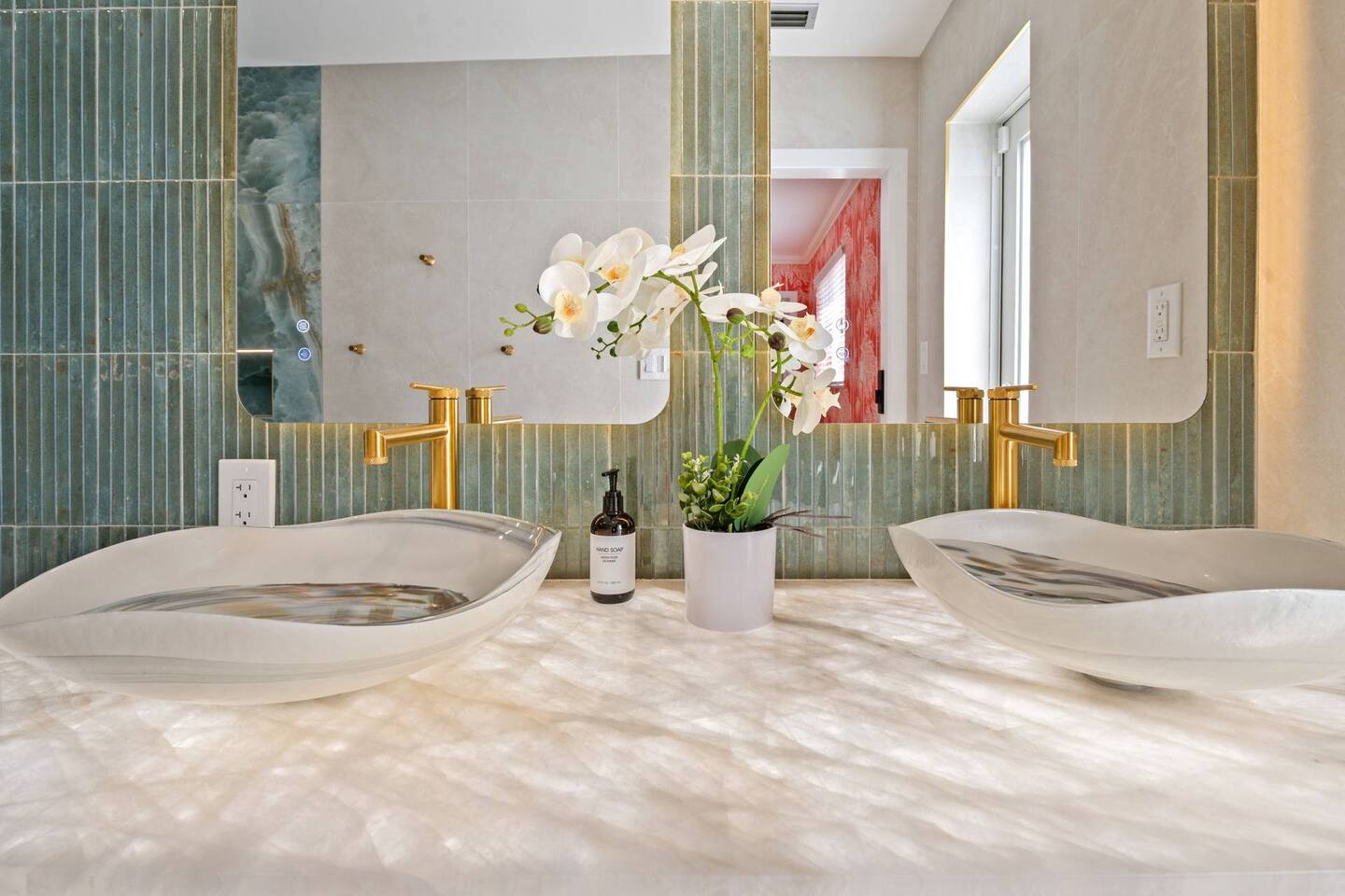 Property thumbnail 12