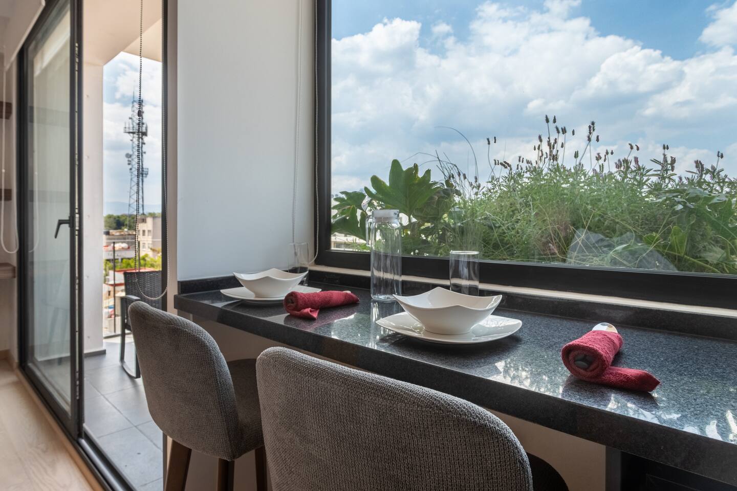 Rome: King bed, balcony, laundry, workspace - foto 4