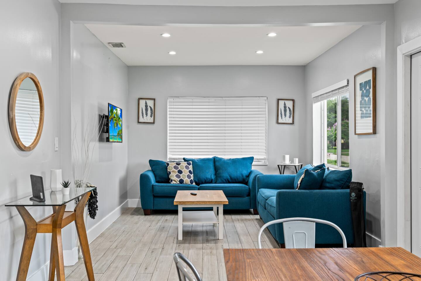 Villa by the Port - near FLL and Beach - Sleeps 10