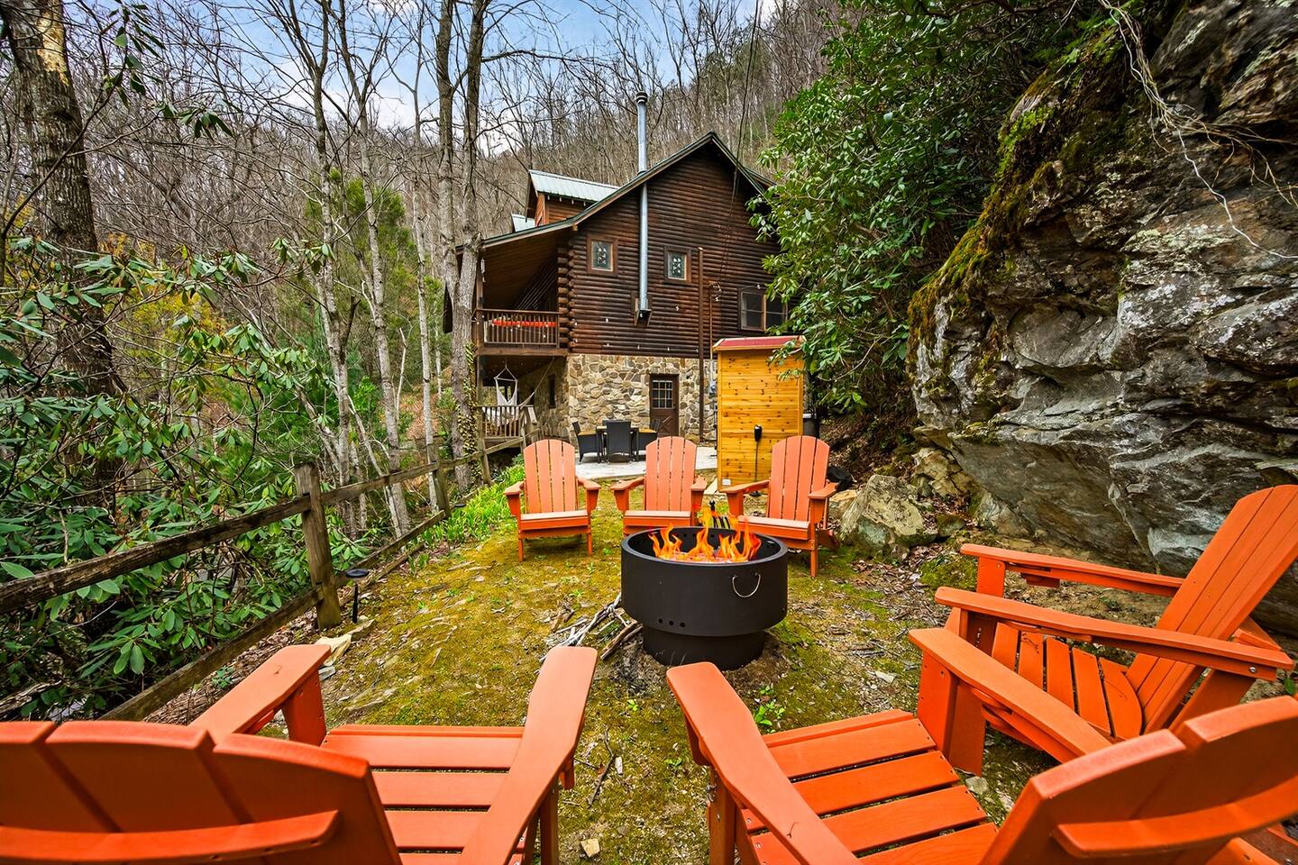 Mama Bear's Cabin — Bryson City, NC