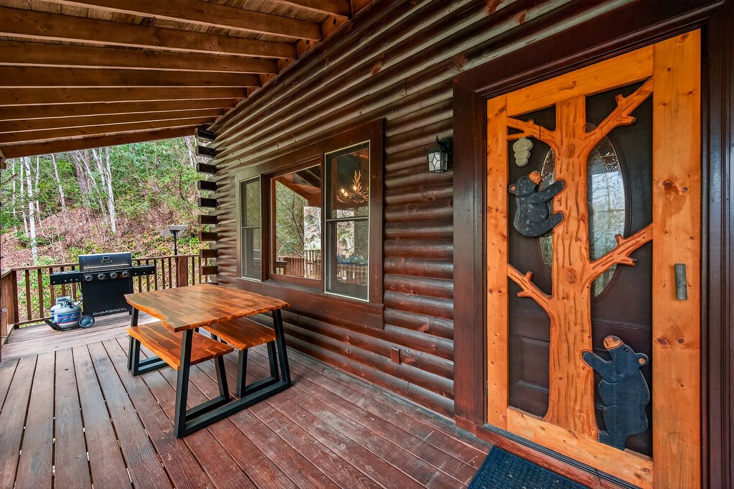 Mama Bear's Cabin — Bryson City, NC