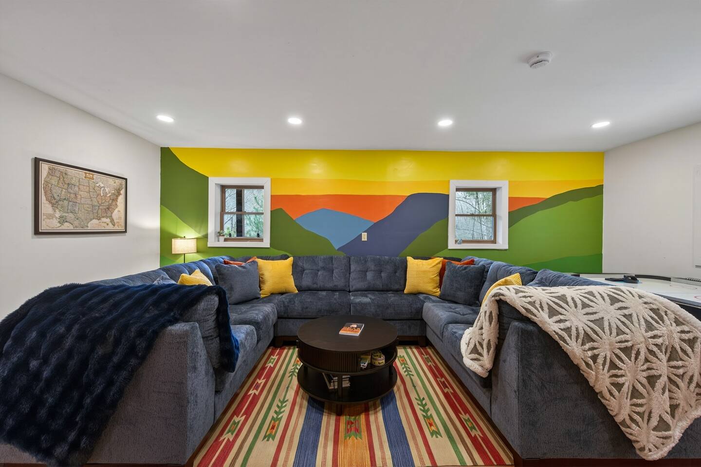 Relax with the family with plenty of comfortable seating.
