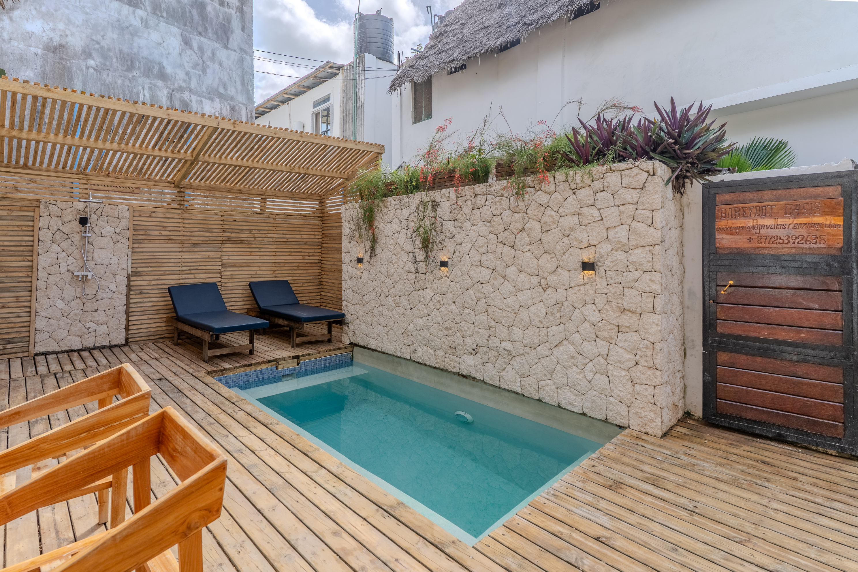 Ideally located Villa & Pool steps to the beach