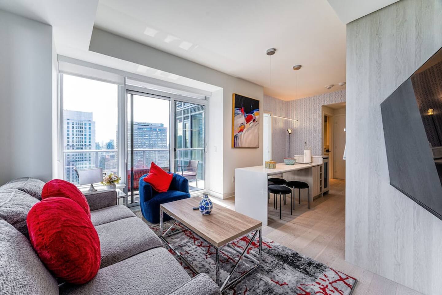 Yorkville Luxury • 2BR w/ City Views & Parking