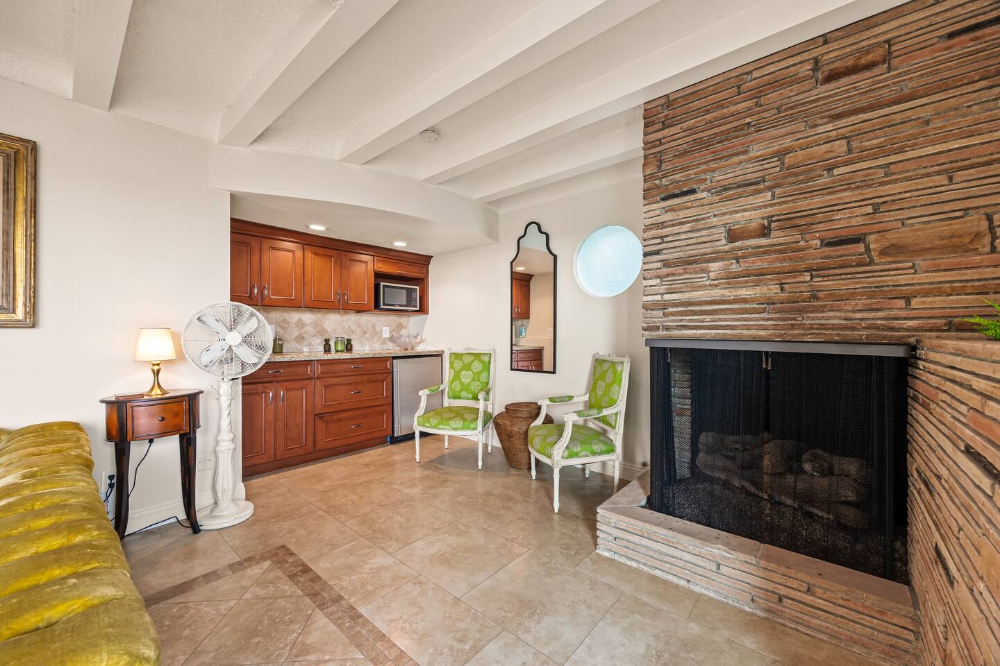 Property thumbnail 35