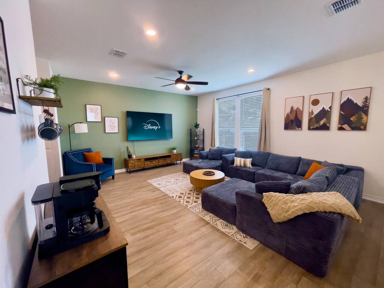 4BR Retreat w/Arcade | Near SeaWorld Lackland BMT