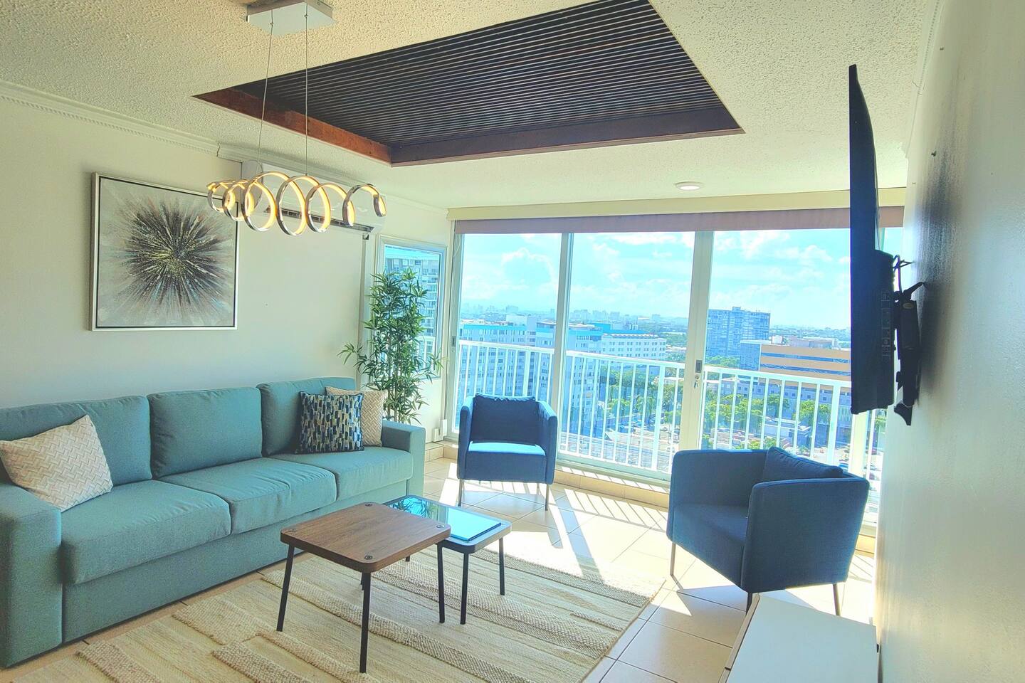 Breathtaking Sunset & Lagoon View Penthouse