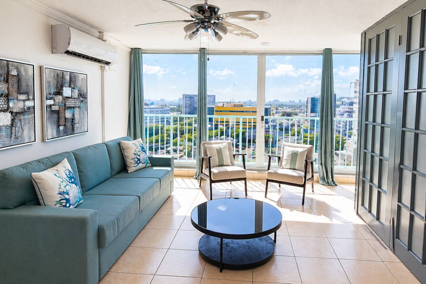 Lovely Sunset View Penthouse in Isla Verde