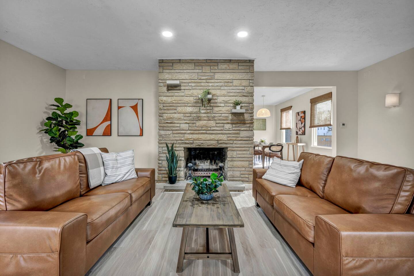 Bright 2BR w/ Sunroom Near Downtown & Beach
