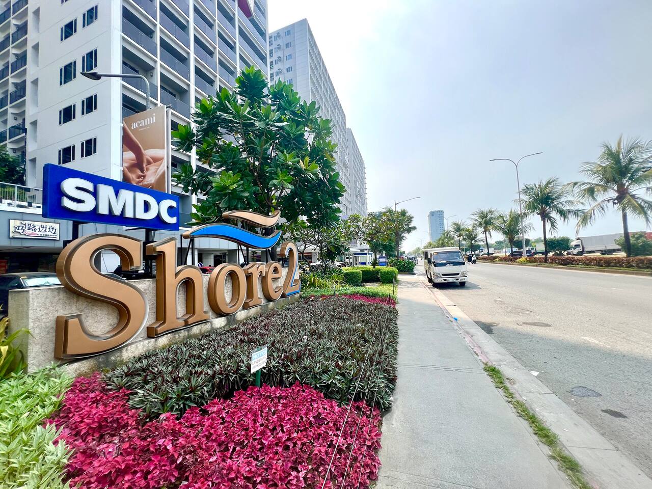 Pasay near Airport & Mall of Asia condo apartment