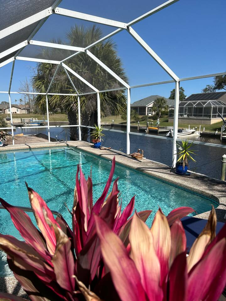 Paradise Dream | Palm Coast | Canal View | Pool