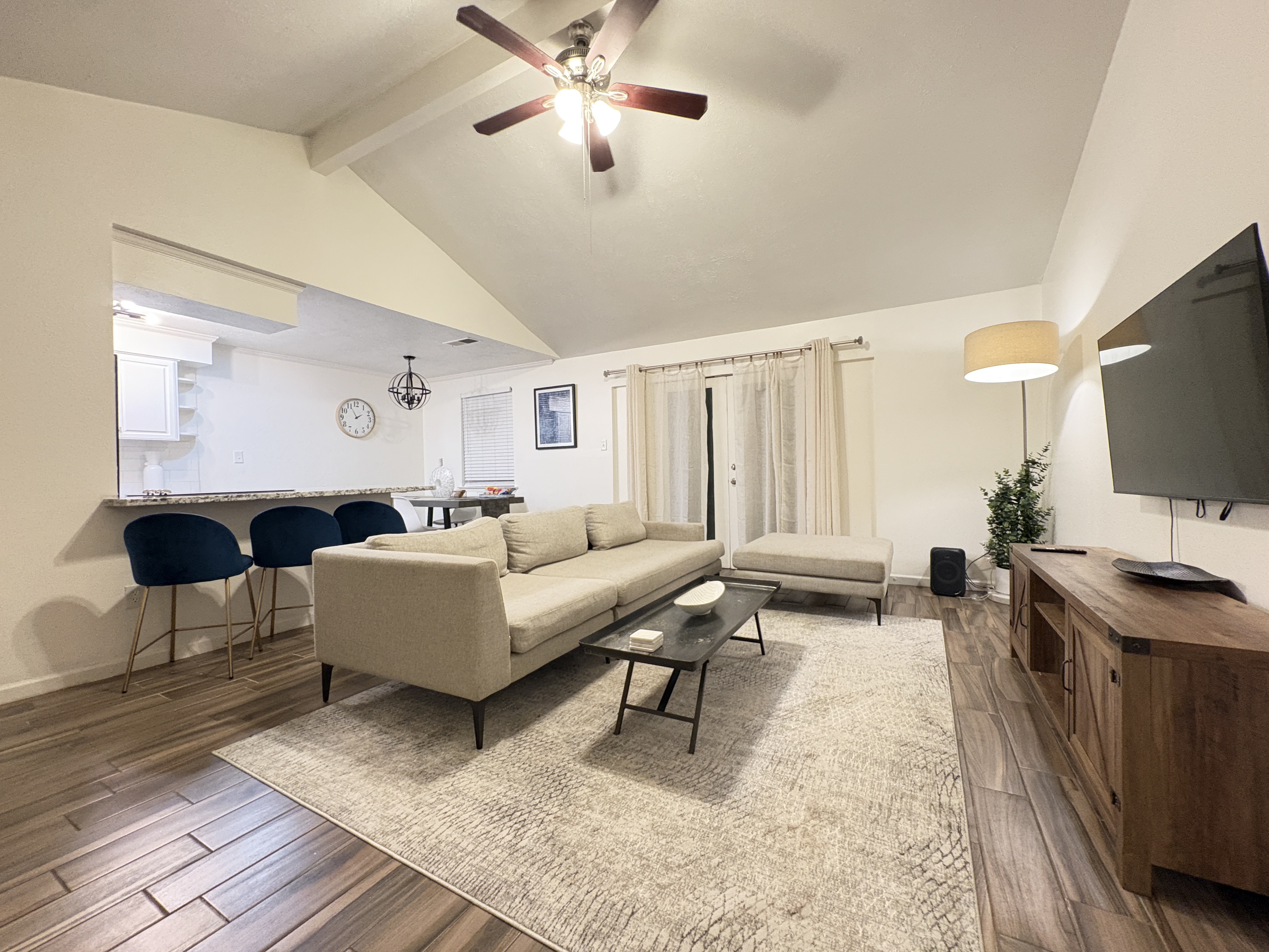 Luxury Villa | 8 Min to NRG World Cup Sleeps 10+