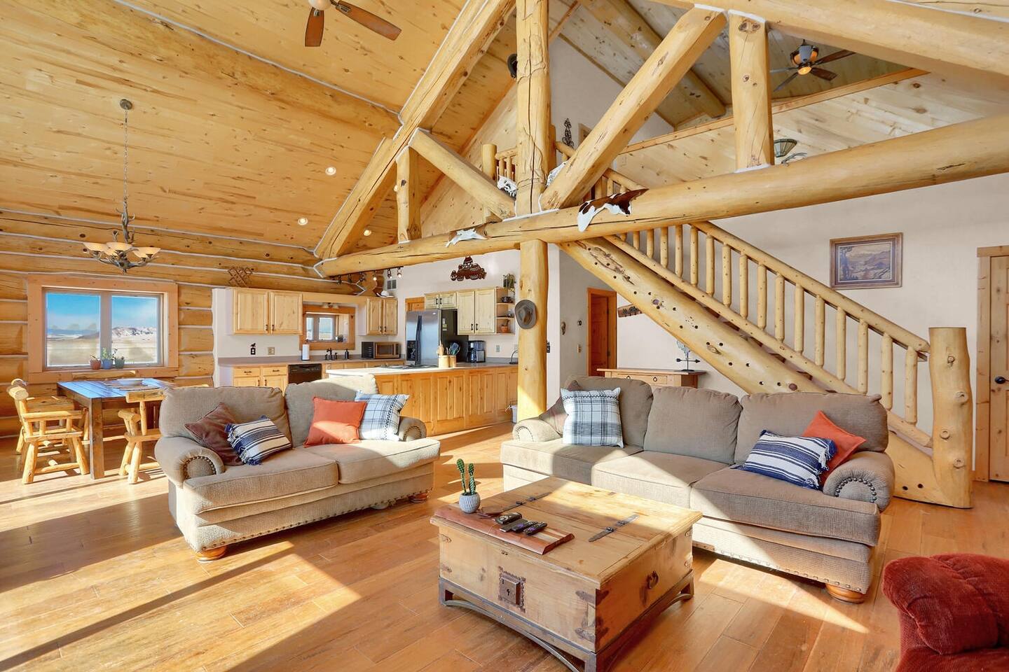 Lake View Ranch Cabin at 11 Mile Reservoir