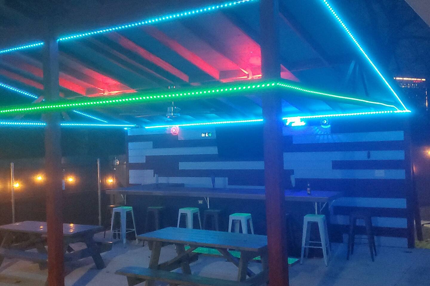 Pool Spa Bar Oasis 14 Beds 2 min to ATT Stadiums!