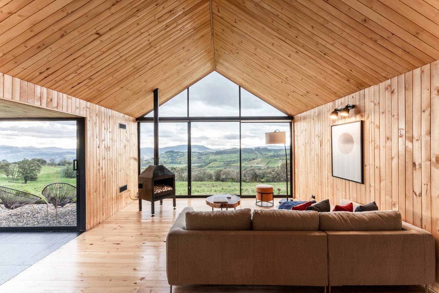 Refugio San Felipe - Minimalist Wood Shelter