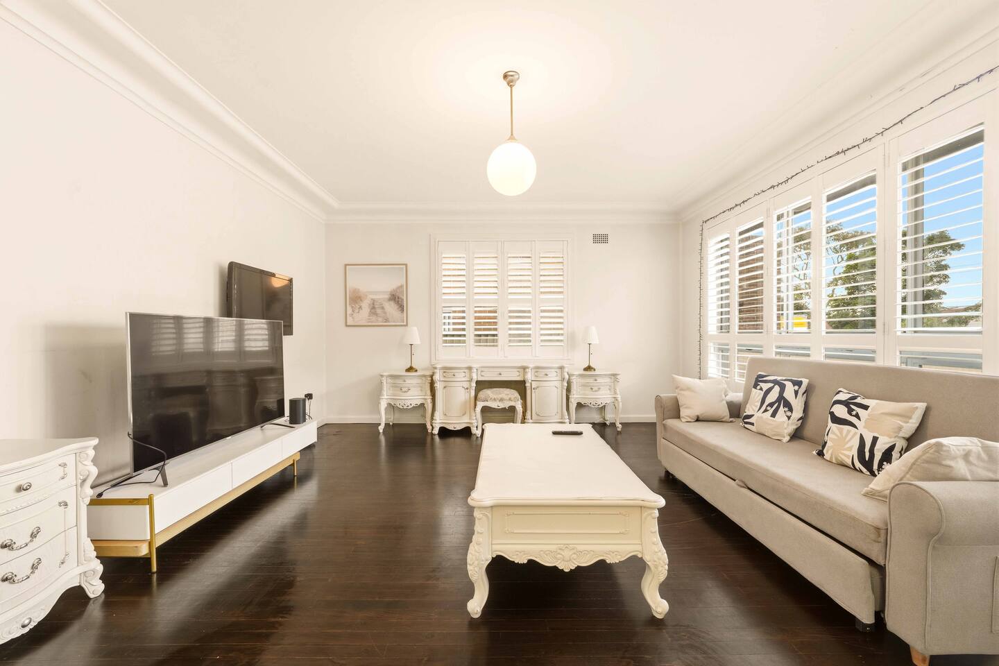 Lovely 3BR Home at Matraville