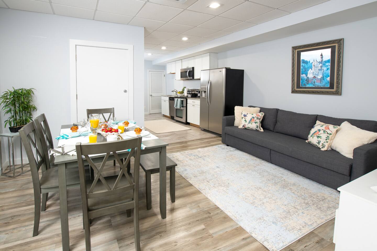 Downtown Suite II