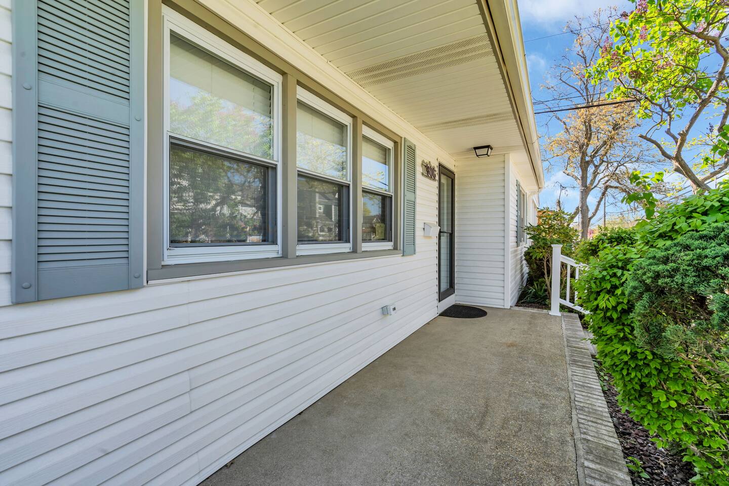 227 Grant Ave Unit #1