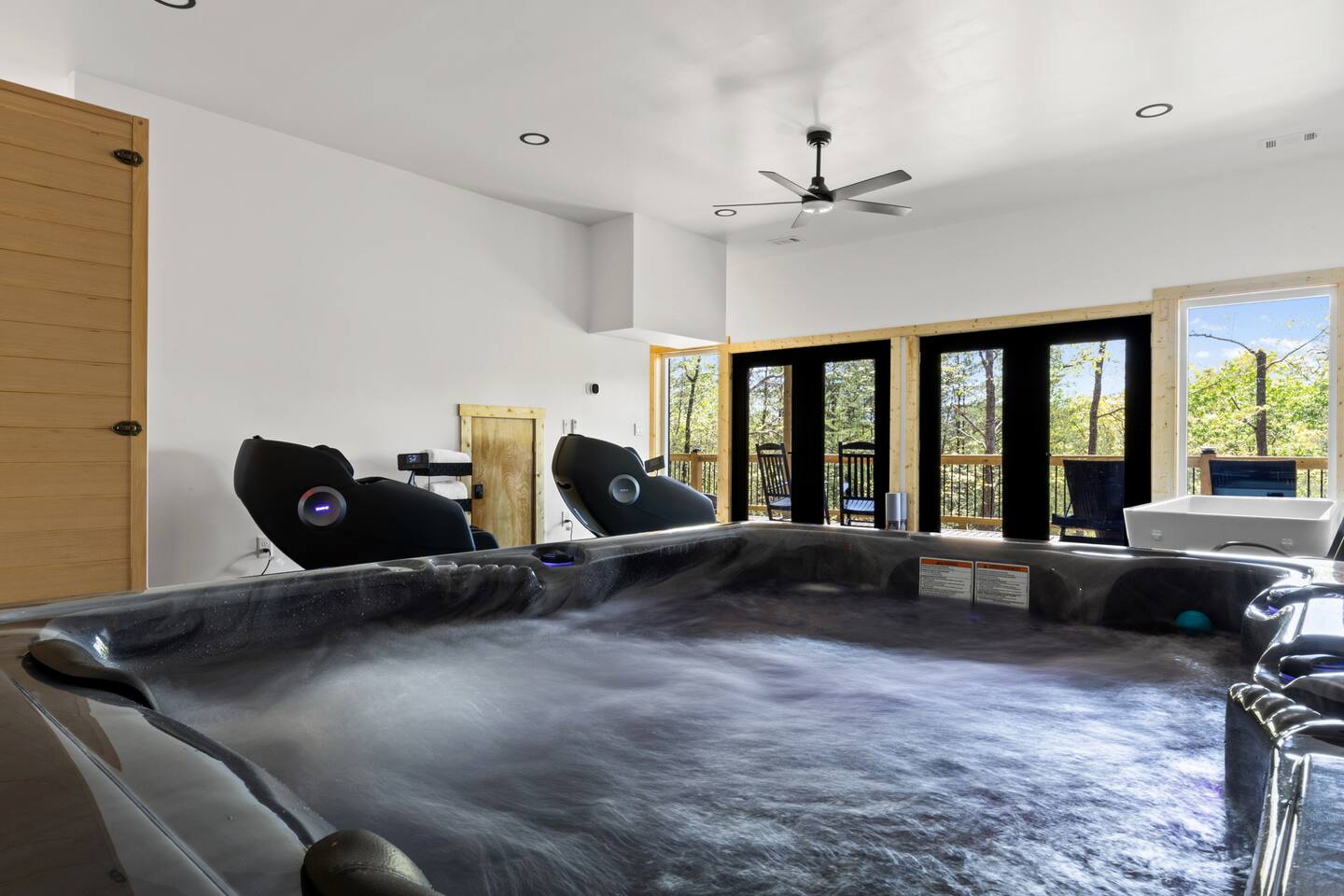 Indoor Spa | Hot Tub, Sauna, Steam, & Cold Plunge – Photo 8