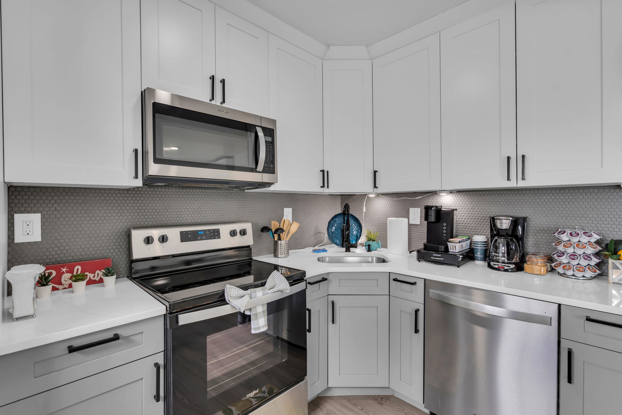 227 Grant Ave Unit #2