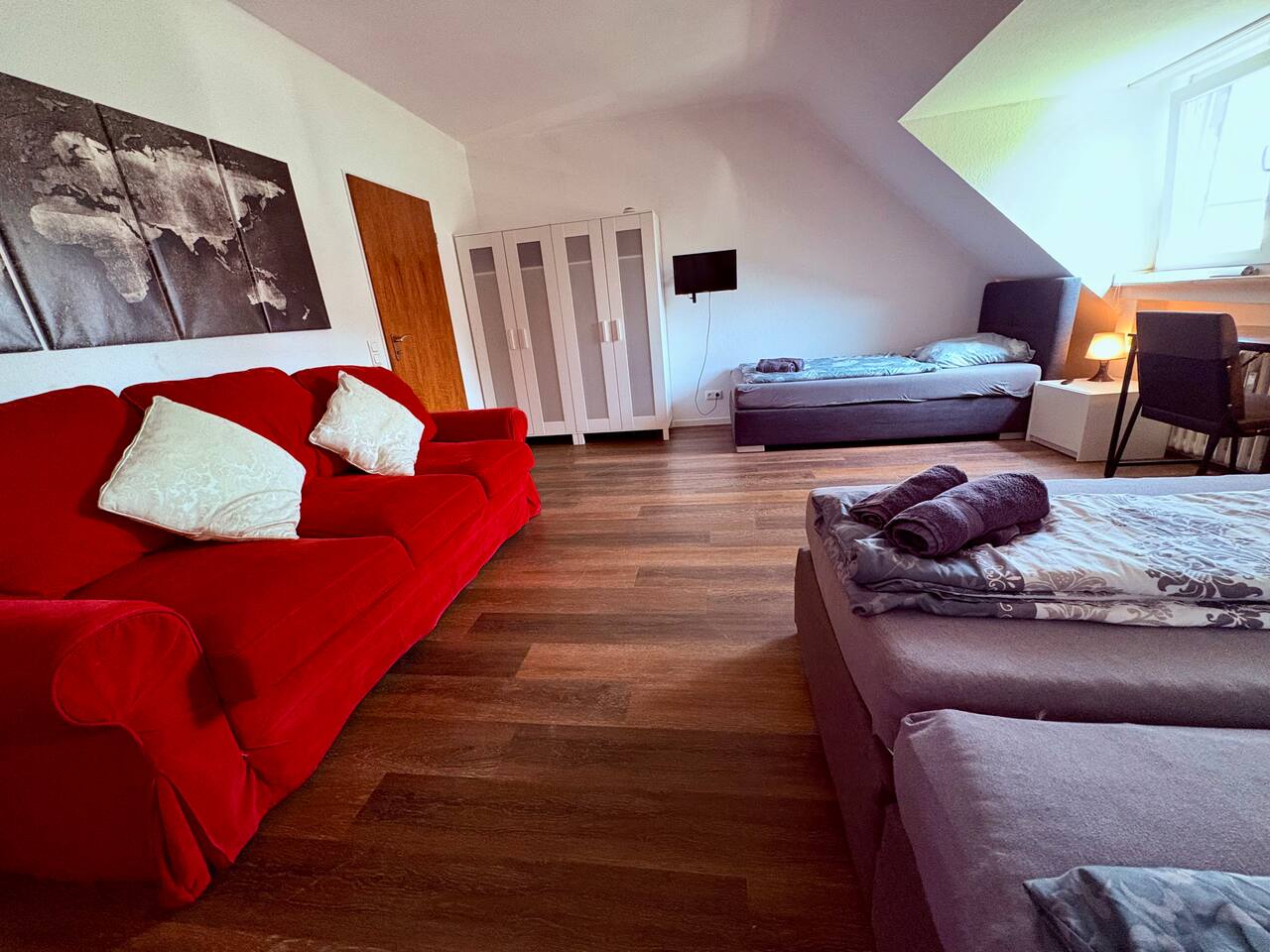 Great apartment 8 beds in Uerdingen Center