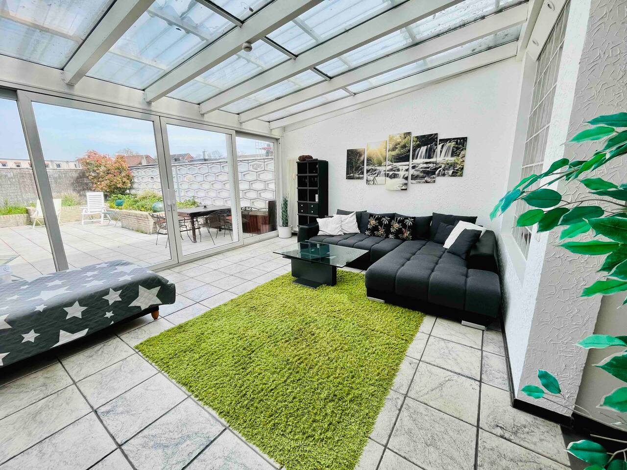 Schöne Wohnung mit privaten außen Kamin/Terrasse