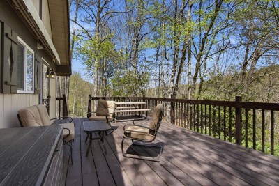 Beech Mtn Pet Friendly Cabin – Trails + Fire Pit! photo 2