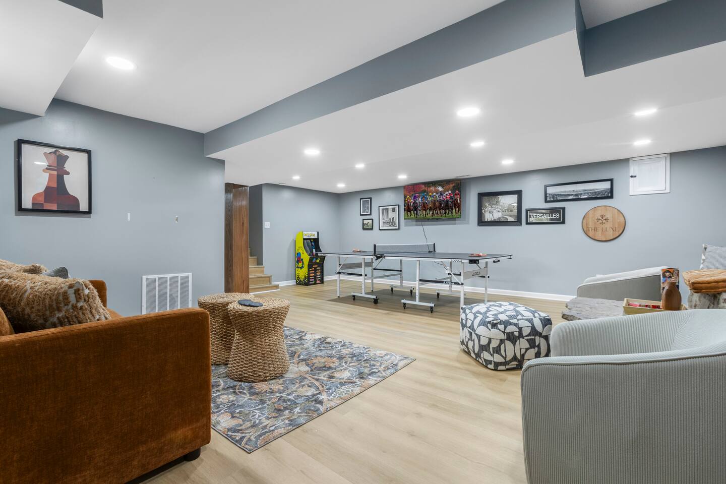 The Luxe/Secluded/Hot Tub/King Beds/Playroom