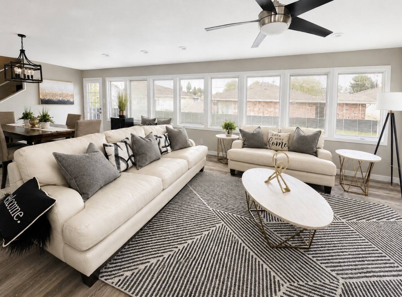 Cowboys • 5BR Luxury Sleeps 10 • By AT&T Stadium