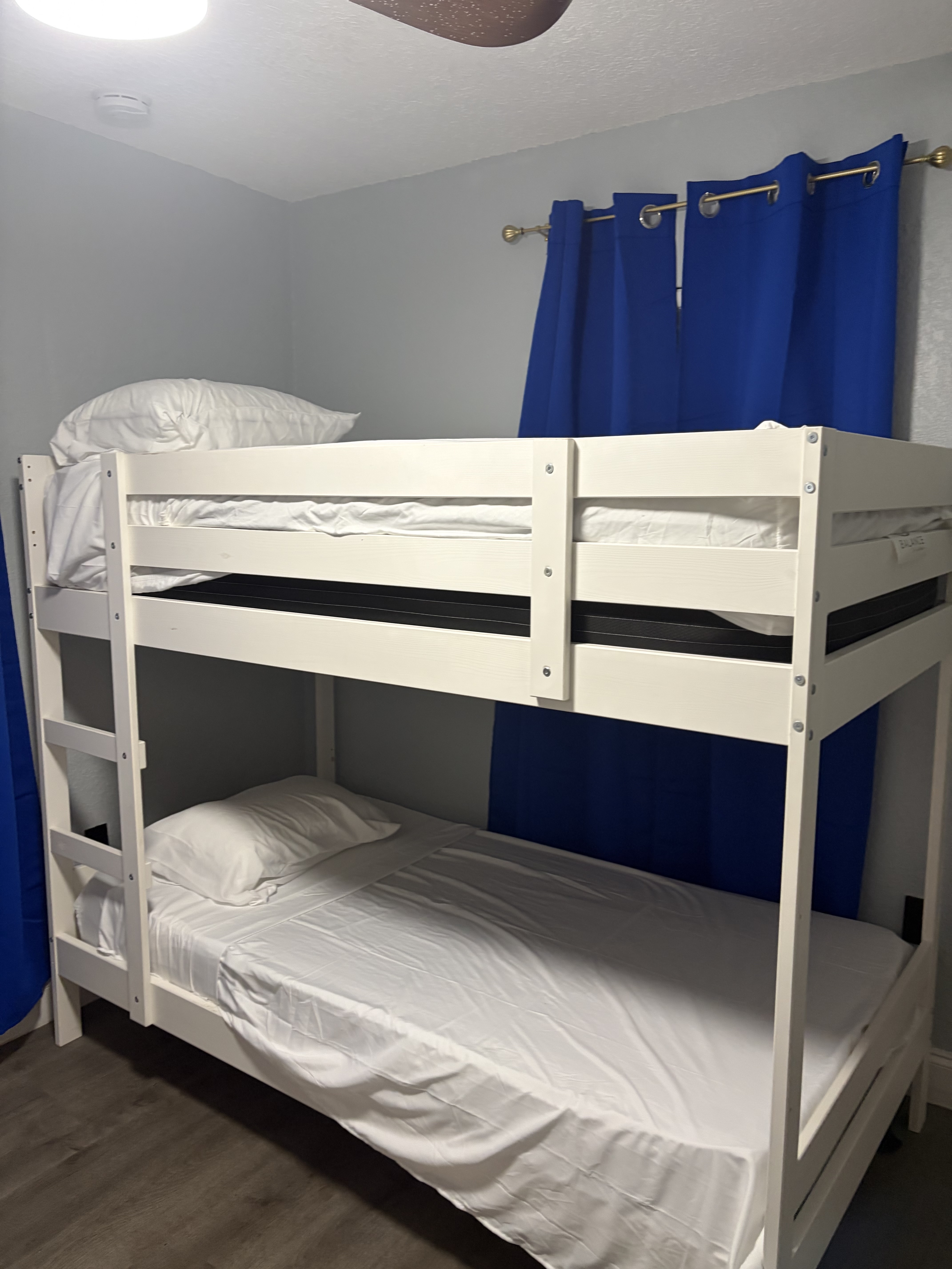 Downtown & Stadium Cozy 3 BDRM Retreat - Holiday Home