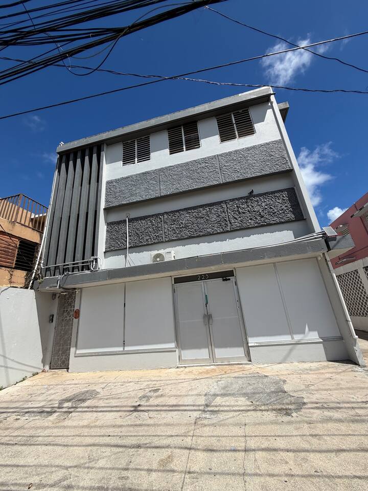 Central studio! Close to Plaza Las Americas (#1)