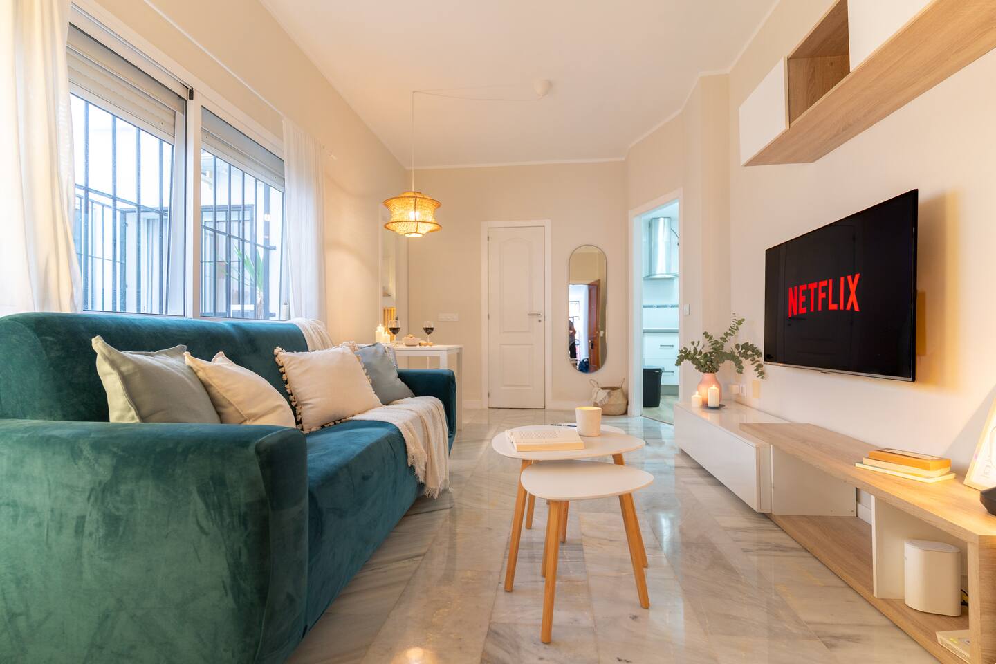 Charming city-center apartment with private patio