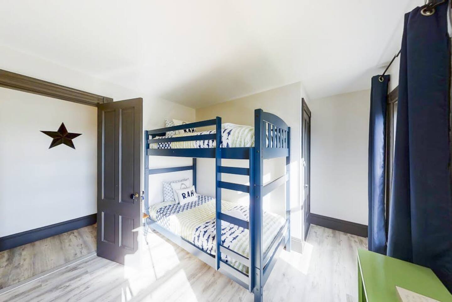 Property thumbnail 22