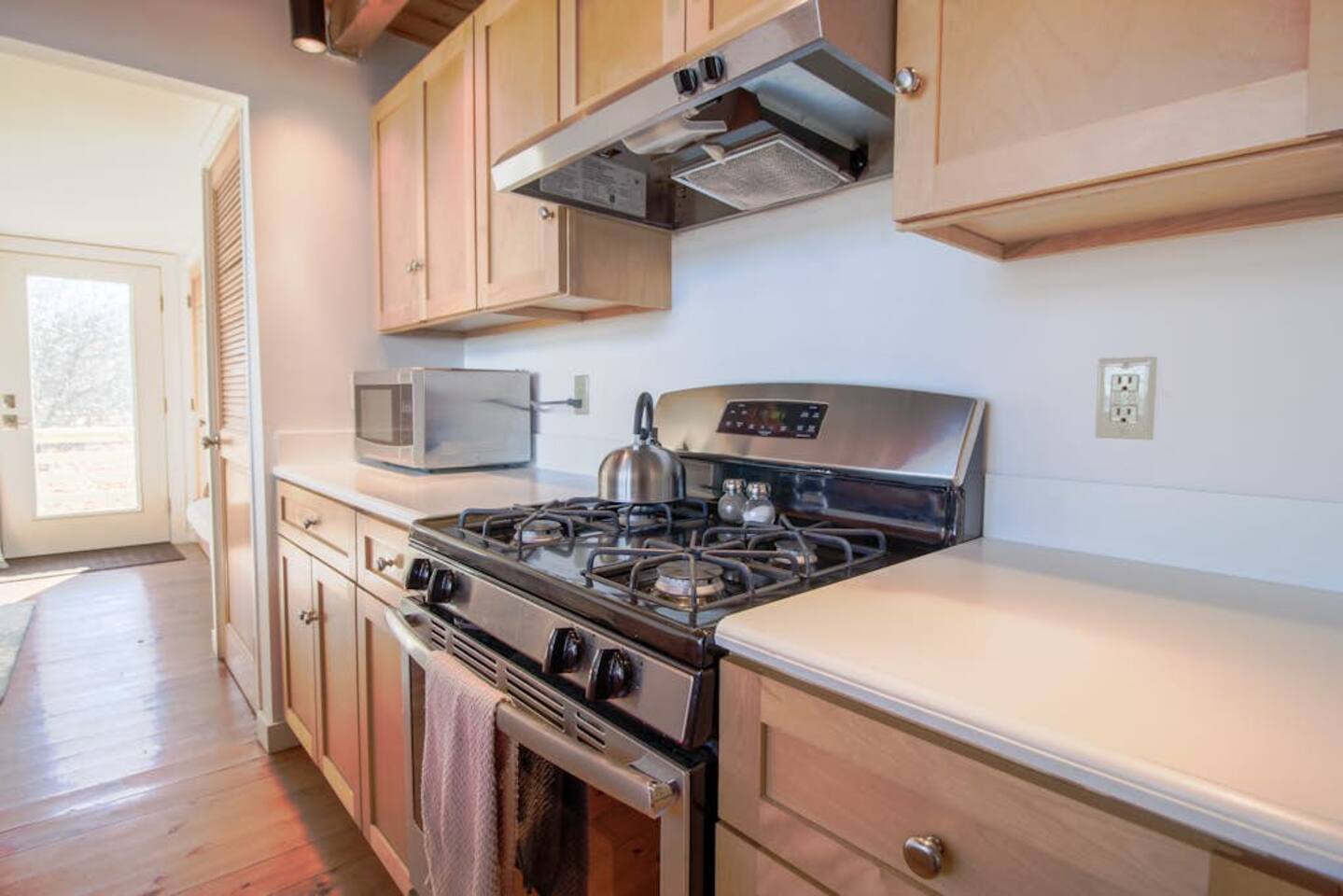 Property thumbnail 2